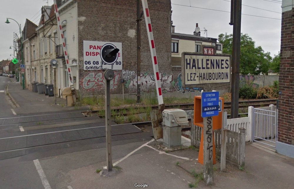 Hallennes.jpg