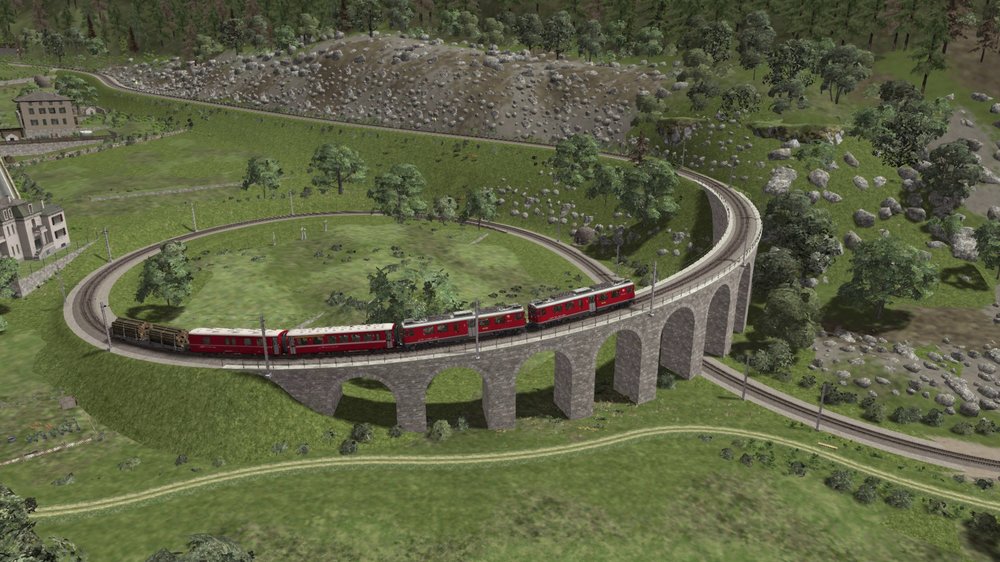 Bernina Line 02. .jpg