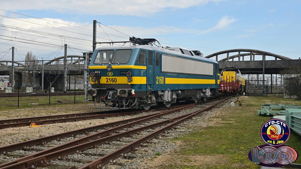 La 2160 dernière HL BE_MJM 5534 Express.jpg